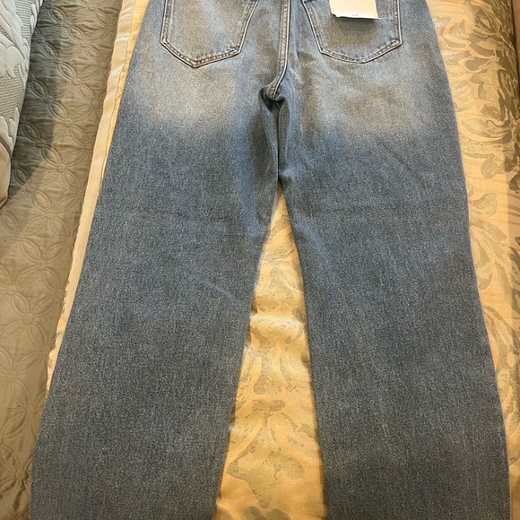 Cello Jeans Women's Juniors High Rise Straight Leg Dad
Jeans - Picture 10 of 10